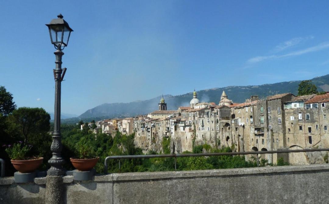 La Casa Nel Borgo Apartment Sant'Agata de' Goti Exterior photo